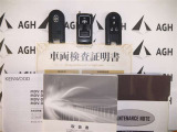 スマートキー&エンジンスターター付。取扱説明書とメンテナンスノートもあります☆品質評価シート付いてます!トヨタ認定中古車!!