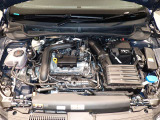 1.0L  eTSIエンジン搭載。力強い加速と鋭いアクセルレスポンスで、爽快な走りを思いのままに楽しめます。