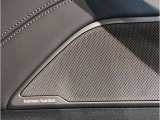 【harman/kardonサラウンド・サウンド・システム】464W、9チャンネル・サラウンド、16個のスピーカーが傑出した高品位サウンドを生み出し、車内全体に臨場感溢れるサラウンド・モードを実現します☆