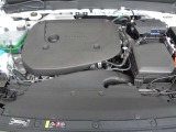 インタークーラー付ターボチャージャーDOHC4気筒エンジン。[ガソリン]+電気モーターにより経済的で、小気味良いドライビングをお楽しみいただけます。ぜひ、プラグインハイブリッドシステムをご検討下さい。