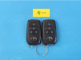 キーを取り出さずにドアを施錠&解錠。車の始動も可能です。