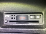 ビルトインタイプの【ETC】で見た目もスッキリ。高速道路の利用にとても便利です。