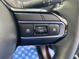 ACC(アダプティブクルーズコントロール)は、ペダル操作なしで設定速度を保ちます。先行車がいる場合には、先行車の車速に合わせ追従します。