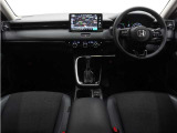 ◆インテリアパネル◆視界広々で非常に運転しやすくロングドライブでも疲れを感じさせないすっきりとまとまったインパネ周りです。