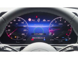 高いレベルの知性を備えたメルセデスの「インテリジェントドライブ」は、ドライバーの疲労を軽減し、安全かつ快適なドライブの一助となります。