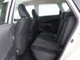 ゆとりある広々とした車内空間は、ドライブを始め買い物やレジャーなど、幅広く活躍します。一人でもみんなとでもお出かけを楽しみましょう!