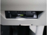 ETC車載器付きです。高速道路の料金所もスムーズに通過できます。