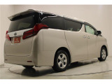 低価格で良質なお車を全社総台3,000在庫からお選びいただけます。営業時間 10:00〜19:00