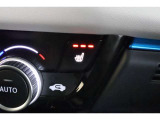 シートヒーター装備付き車!!座席に埋め込まれた電熱線によりシートを暖めることが出来る装備で、温められたシートは、寒い冬には最適です!!