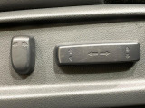 【パワーシート】スイッチ一つで簡単にシートの微調整が可能!電動だから力もいりません!快適なシートポジションにセットして、快適なドライブをお楽しみください。