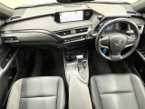 UX 250h バージョンC 