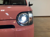 夜間走行時に役立つのがLED!明るく暗い道でもしっかり照らしてくれますよ!