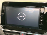 【純正9型ディスプレイオーディオ】お持ちのスマホやMP3プレイヤーとの無線接続で音楽再生が可能!コードで繋ぐわずらわしさも無く、手軽にお気に入りの音楽を楽しめます。