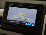 ◆バックカメラ◆リバースにするだけで映ります、後方の安全確認や、狭い駐車場での車庫入れ、雨の日や夜間など視界の悪い時に便利です!安全にバックする為には欠かせない装備です。