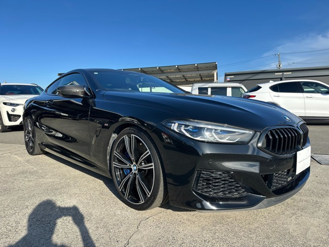 8シリーズ M850i xドライブ 4WD