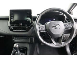 運転席のハンドル・シートは高さ調整が可能です
