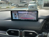 バックモニターで駐車も楽々