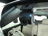 安心装備ドライブレコーダーを装備しています。自車の走行状態を常に録画しています。