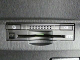 ETC車載機です。高速・有料道路の料金をキャッシュレスでスムーズに通過できます。