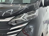 LEDヘッドライトは、点灯の瞬間から最大光量を発揮し、突然暗くなるトンネルなどでの安定感を高めます。