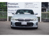 コンフォートアクセス装備車です♪キーをポケットやかばんに入れているだけでドアロックの開閉、エンジン始動が行えます☆両手がふさがっていたり雨の日の傘をお持ちの際などに非常に便利です☆