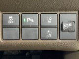 ヘッドライトレベリング機能で、重い荷物を積んだ時の光軸調整ができます。