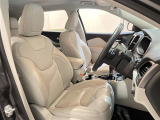 ◆LIBERALAは、輸入車選びの新たなスタイルを提案するインポート・セレクト・ブランドです。オーナー様となる方がクルマから直接感じる感性を第一にした、最良の一台との出会いをコーディネートいたします。