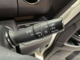 ハンドル右側のライトとウインカーのレバーです。AUTOの位置とフォグランプのスイッチがあります。