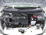 エンジンもハイテクてんこ盛り、高度なデュアルインジェクションや、i-EGR・クールドEGR・VVTなどを採用しています。