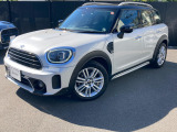 お車詳細や展示状況はフリーダイヤル(0078-6002-317961)または、MINI NEXT城東鶴見06-6933-3298迄お問合せ下さい。