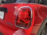 車両の詳細、ご質問につきましては、弊社営業スタッフまでお気軽にご連絡下さいませ。遠方のお客様には実車の詳細画像送信も承ります。お客様からのお問合せをお待ち致しております。無料ダイヤル 0078-6002-715008