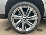 【GLIONグループ GSQUARE】の車輌をご覧頂き、誠にありがとうございます。お客様にピッタリなお車を弊社スタッフがご案内させて頂きます。