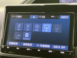 ラジオやディスク、テレビ、SD、Bluetoothなど、複数の音源が画面に並びます。使いたいメディアを選びやすく、日常の移動時間に合わせて楽しみ方を広げられます。
