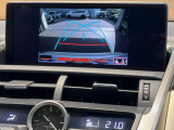 【サイド&バックカメラ】停車・駐車時に死角になりがちな運転席から見えづらいサイドとリアの障害物を確認できます!雨天時や夜間などは特に活躍してくれるアイテムです。