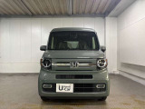 シンプルなマスクで親しみやすいデザインのお車です。