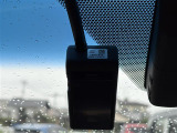 【ドライブレコーダー】映像・音声などの運転中の記録を残します。事故などを起こした起こされた時の証拠になりえますので、もしも時でも安心ですね。