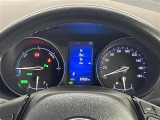 【メーターまわり】ドライバーから見やすい位置にあって安全運転に寄与します。マルチインフォメーションディスプレイでは、クルマに関する情報の確認はもちろん、各種安全機能・装備のON/OFFも設定可能。