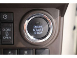 ■ENGINE STRAT /STOPスイッチ■始動はブレーキ踏んで、スタートボタンをプッシュです。スマートな始動が可能です。