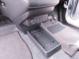 愛知ダイハツではお車をご購入頂いた後が本当のお付き合いのスタートだと思っています。 ですので定期点検や車検もお得なパックをご用意してお客様に頼りにされるダイハツディーラーを目指しています☆
