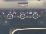 運転席と助手席でエアコン温度を独立して設定できるので、暑がり寒がりの方でも快適★さらに運転席と助手席はシートヒーター完備です。