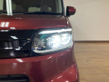 LEDヘッドライトも装備です!