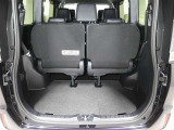 広々としたラゲージスペースを備えています。大きなものや長さのある荷物もしっかりと積み込めます。