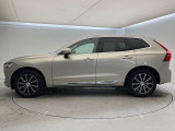 全国のVOLVOからお取り寄せが可能※!遠方の店舗に展示してあるクルマが気になる場合も、最寄りの店舗でご購入ただくことが可能です!是非私たちに要望をお聞かせください!※別途費用