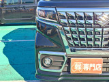 【届出(登録)済未使用車とは】自動車の分類では「新車」「中古車」この2種類しかありません。走行距離が100km未満かつ初度登録または初度届出された車両を「届出(登録)済未使用車」と呼んでいます。