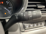 オートライトはレバーをAUTOの位置にすると周囲の明るさに応じて自動で点灯/消灯します。