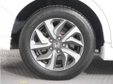 ◆純正アルミホイール装着車◆これで足元まわりも、おしゃれにきまります!