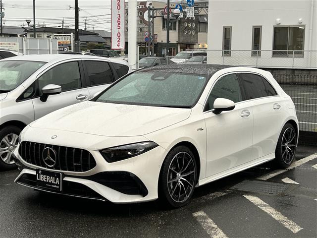 Aクラス AMG A35 4マチック 4WD 4WD 本革シート