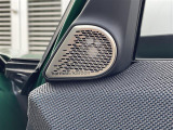 ◆LIBERALAは、輸入車選びの新たなスタイルを提案するインポート・セレクト・ブランドです。オーナー様となる方がクルマから直接感じる感性を第一にした、最良の一台との出会いをコーディネートいたします。