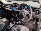 MINIの事ならMINI NEXT三宮店にお任せ下さい。お問合せ・詳細はMINI正規ディーラーNEXT三宮  お問い合わせ:078-803-3298までお気軽にお問合せ下さいませ。