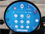 MINIのメーターパネルは円をコンセプトにデザインされております。おしゃれで愛嬌のあるMINI独自のデザインに惹かれる方は数多くいらっしゃいます。
